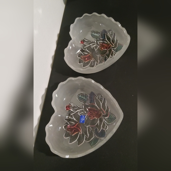 Frosted Covered Heart Shape Glass Trinket Box Studio Nova - Picture 7 of 7